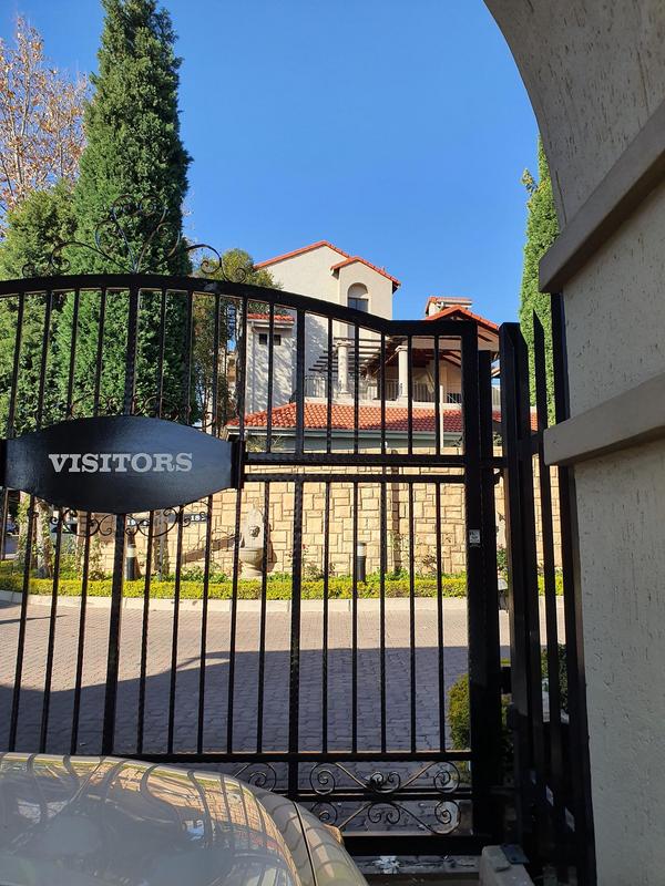 To Let 2 Bedroom Property for Rent in Lonehill Gauteng