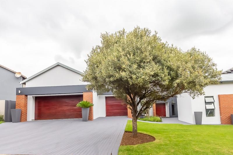 4 Bedroom Property for Sale in Copperleaf Estate Gauteng