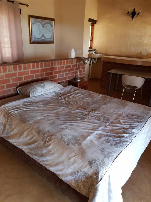 5 Bedroom Property for Sale in Laezonia Gauteng