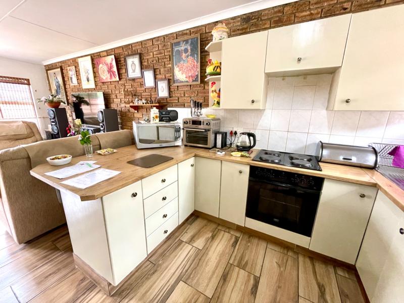 2 Bedroom Property for Sale in Rangeview Gauteng