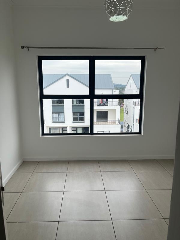 1 Bedroom Property for Sale in Greenstone Hill Gauteng