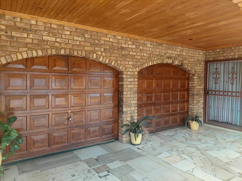 8 Bedroom Property for Sale in Randfontein South Gauteng