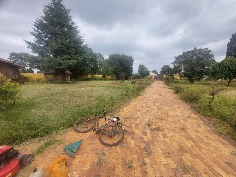 8 Bedroom Property for Sale in Randfontein South Gauteng