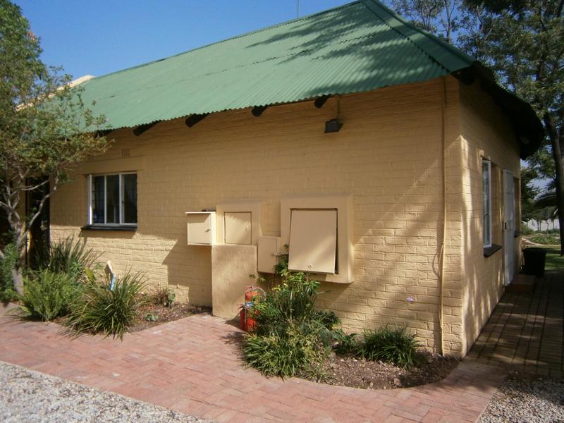 To Let 2 Bedroom Property for Rent in Lanseria Gauteng