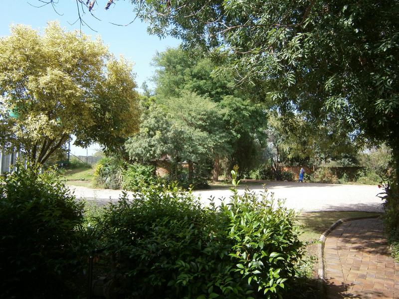 To Let 2 Bedroom Property for Rent in Lanseria Gauteng