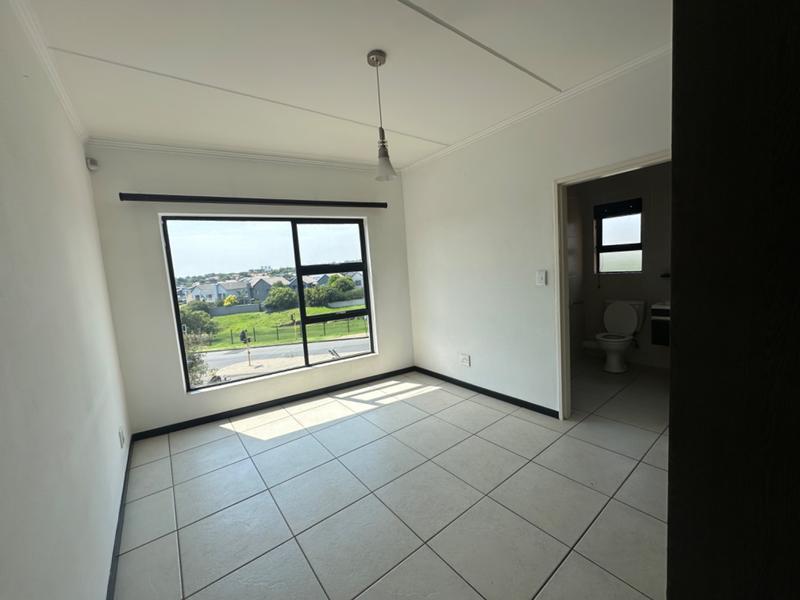 2 Bedroom Property for Sale in Greenstone Hill Gauteng