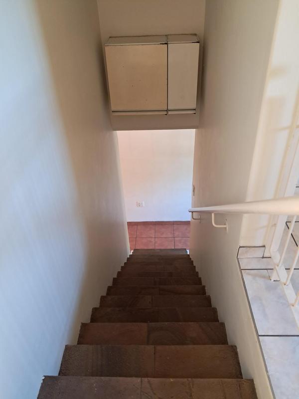 To Let 2 Bedroom Property for Rent in Murrayfield Gauteng
