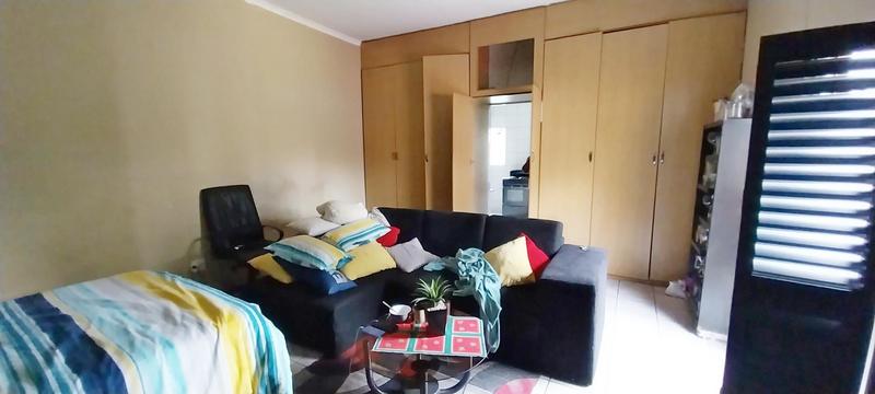 6 Bedroom Property for Sale in Kempton Park Gauteng