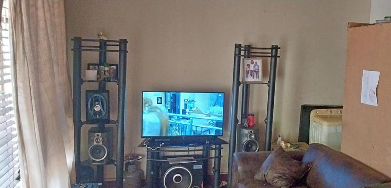 6 Bedroom Property for Sale in Kempton Park Gauteng