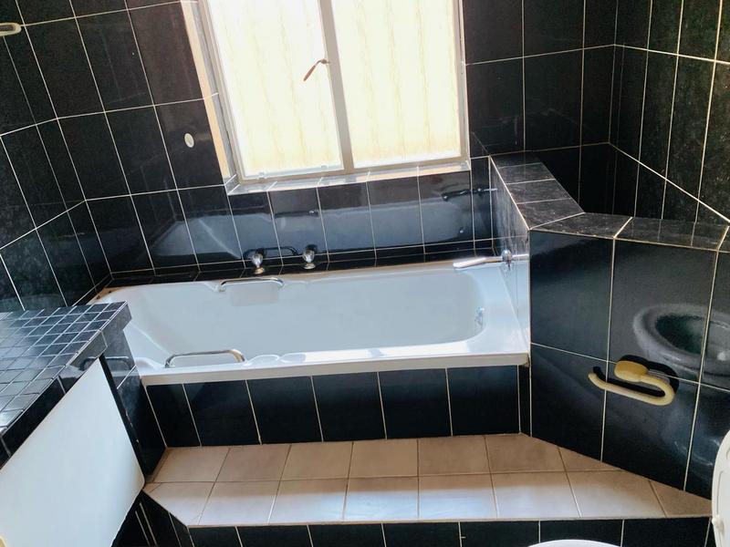 To Let 3 Bedroom Property for Rent in Kensington Gauteng