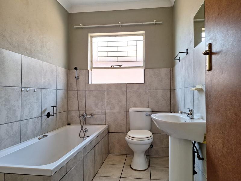 To Let 3 Bedroom Property for Rent in Welgedacht Gauteng