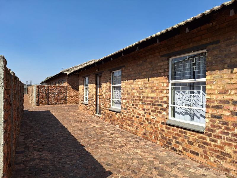 To Let 3 Bedroom Property for Rent in Welgedacht Gauteng