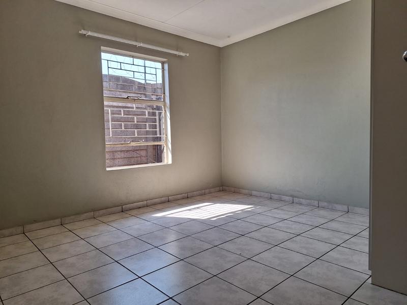 To Let 3 Bedroom Property for Rent in Welgedacht Gauteng