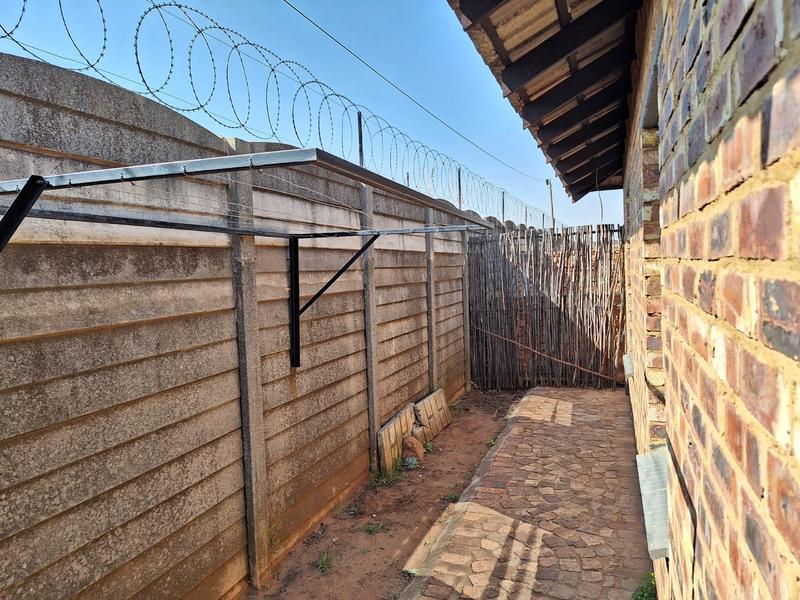 To Let 3 Bedroom Property for Rent in Welgedacht Gauteng