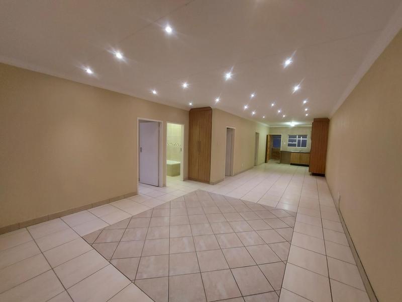 To Let 3 Bedroom Property for Rent in Erasmia Gauteng