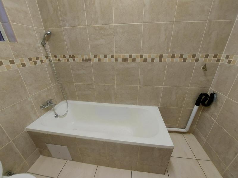 To Let 3 Bedroom Property for Rent in Erasmia Gauteng