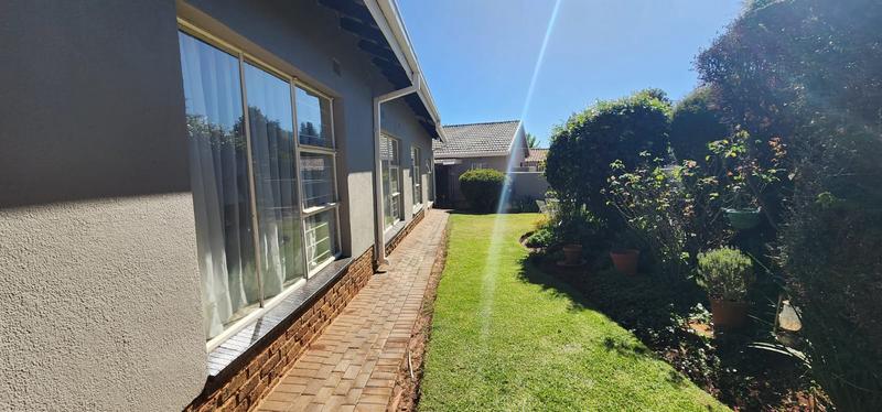 3 Bedroom Property for Sale in Greenhills Gauteng