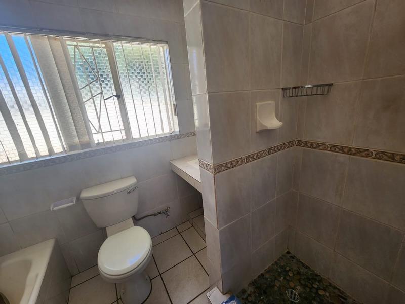 4 Bedroom Property for Sale in Greenhills Gauteng