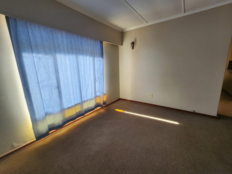 4 Bedroom Property for Sale in Greenhills Gauteng