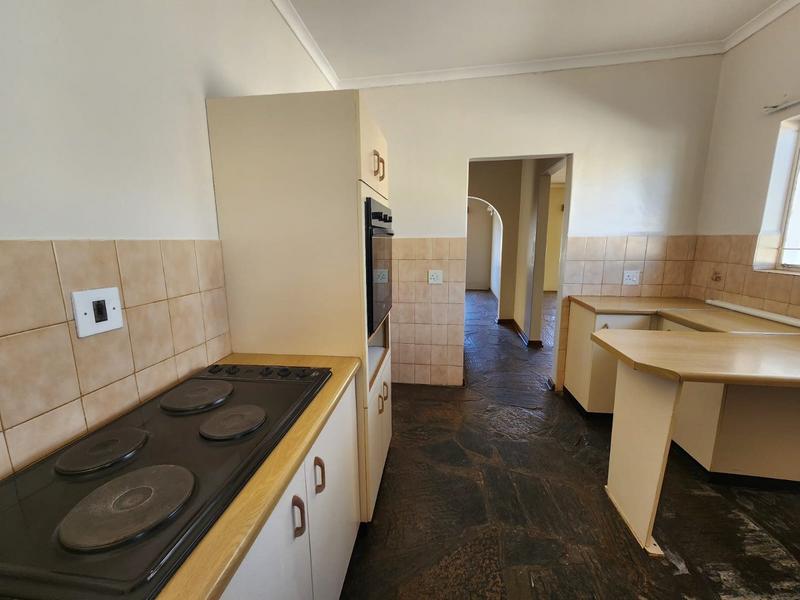 4 Bedroom Property for Sale in Greenhills Gauteng