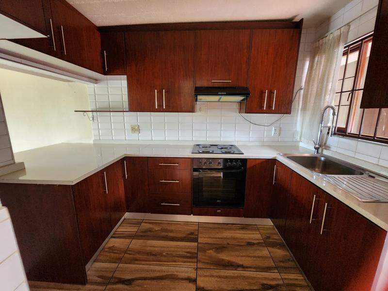 To Let 2 Bedroom Property for Rent in Sunninghill Gauteng