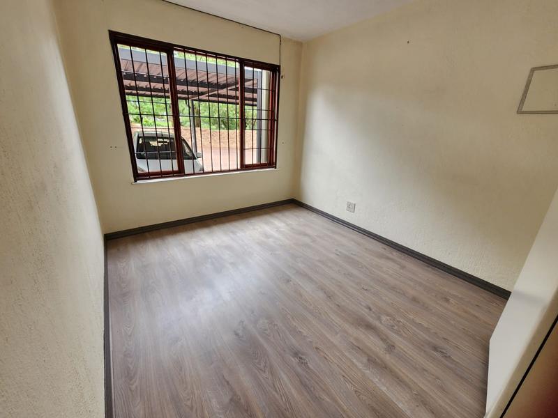 To Let 2 Bedroom Property for Rent in Sunninghill Gauteng