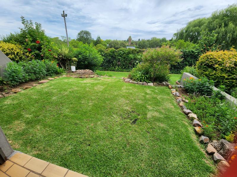 To Let 2 Bedroom Property for Rent in Sunninghill Gauteng