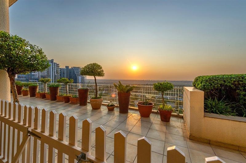 4 Bedroom Property for Sale in Morningside Gauteng