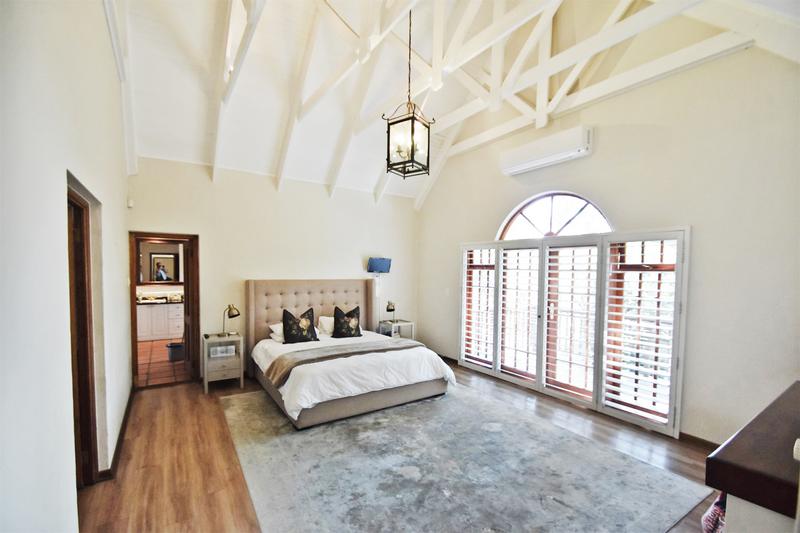 To Let 4 Bedroom Property for Rent in Morningside Gauteng