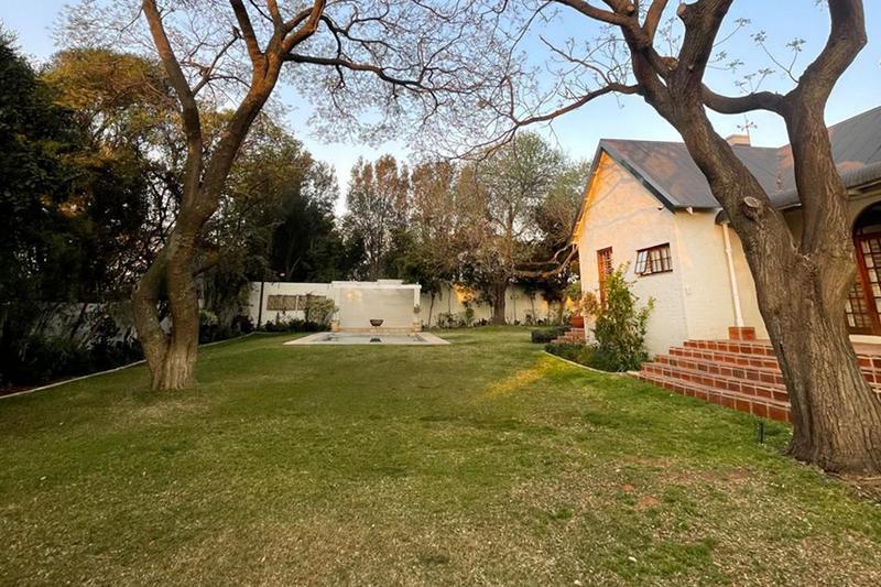 To Let 4 Bedroom Property for Rent in Morningside Gauteng