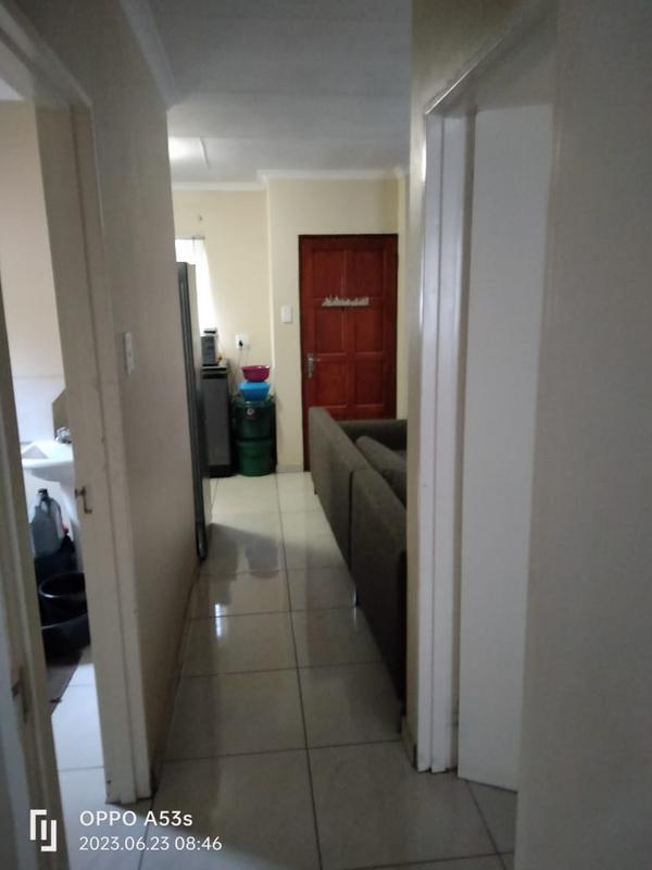2 Bedroom Property for Sale in Clayville Gauteng