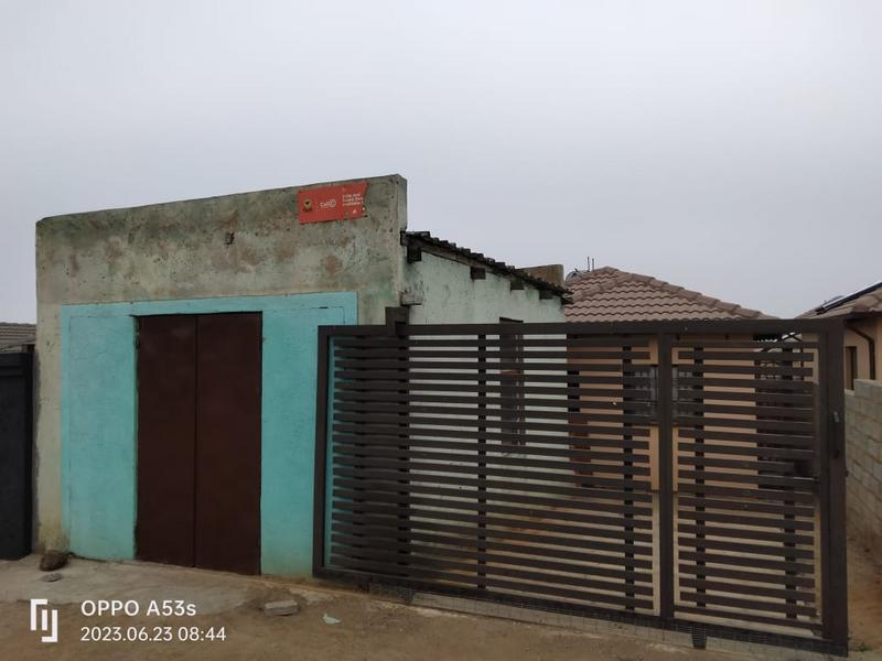 2 Bedroom Property for Sale in Clayville Gauteng