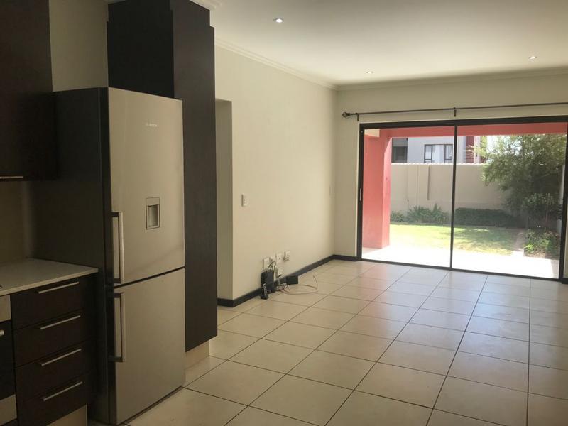 2 Bedroom Property for Sale in Barbeque Downs Gauteng