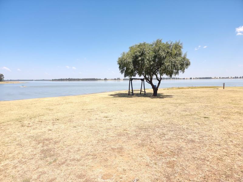 4 Bedroom Property for Sale in Misty Bay Gauteng