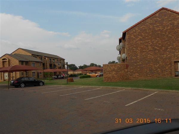 1 Bedroom Property for Sale in Karenpark Gauteng