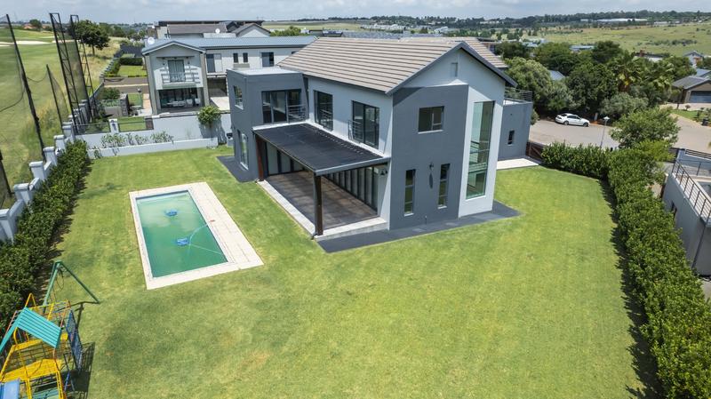 To Let 4 Bedroom Property for Rent in Copperleaf Estate Gauteng