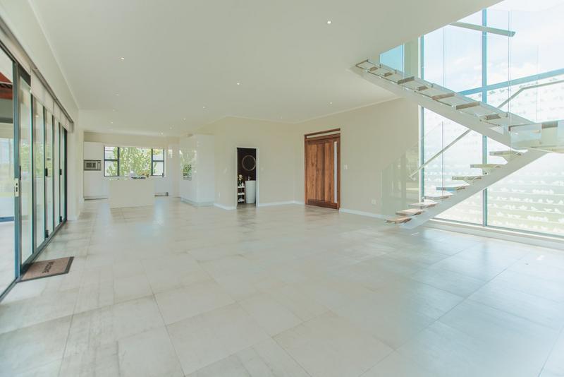 To Let 4 Bedroom Property for Rent in Copperleaf Estate Gauteng