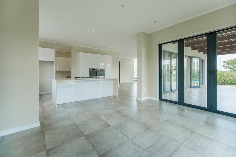 To Let 4 Bedroom Property for Rent in Copperleaf Estate Gauteng