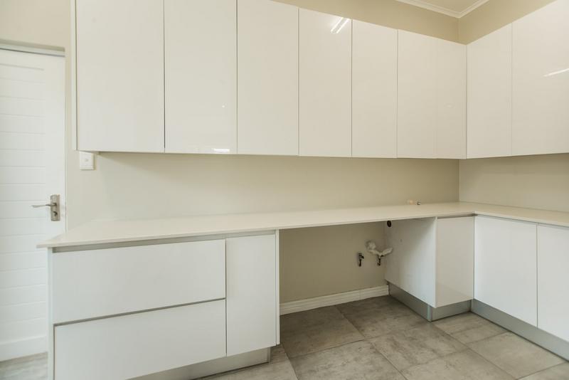 To Let 4 Bedroom Property for Rent in Copperleaf Estate Gauteng