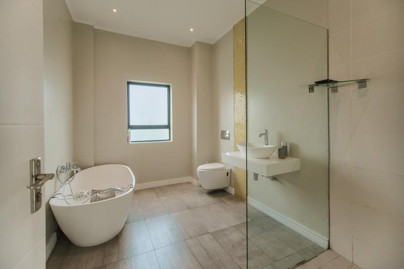 To Let 4 Bedroom Property for Rent in Copperleaf Estate Gauteng