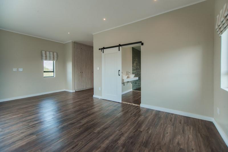 To Let 4 Bedroom Property for Rent in Copperleaf Estate Gauteng