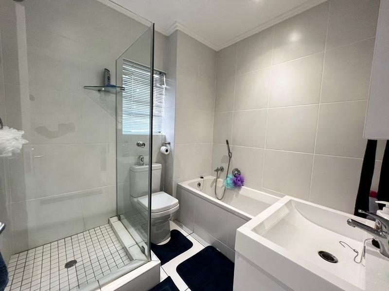 2 Bedroom Property for Sale in Fourways Gauteng