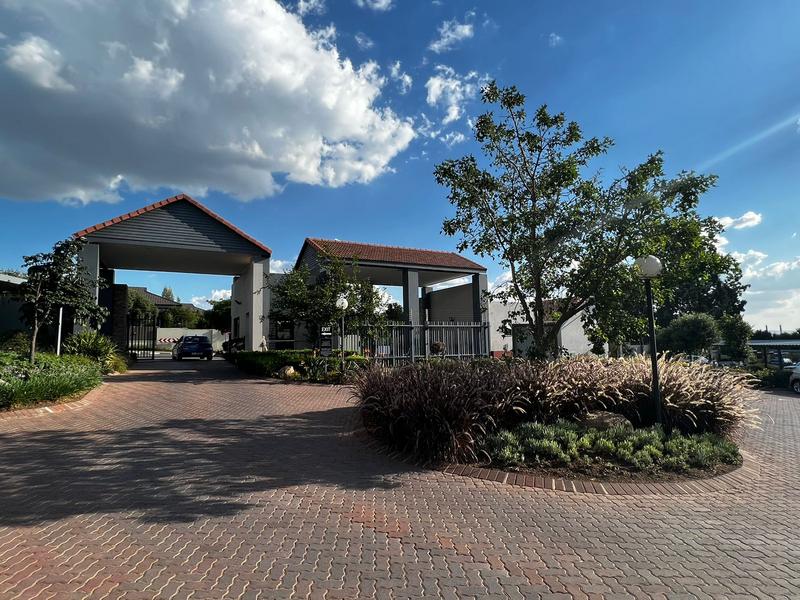 2 Bedroom Property for Sale in Fourways Gauteng