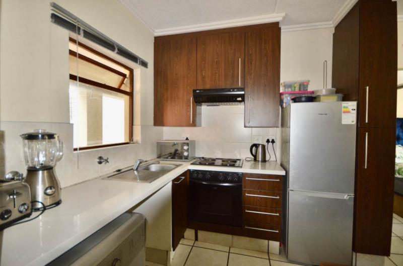 1 Bedroom Property for Sale in Lonehill Gauteng