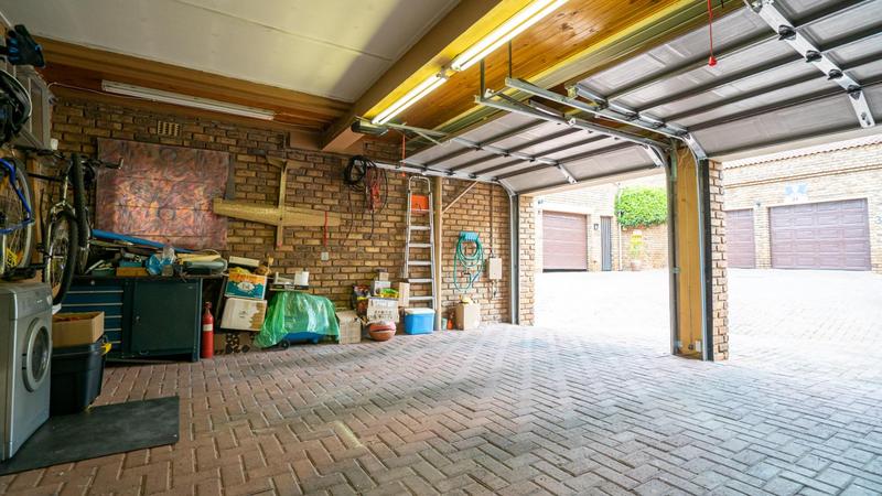 3 Bedroom Property for Sale in Morning Hill Gauteng