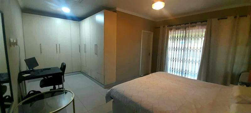 4 Bedroom Property for Sale in Philip Nel Park Gauteng