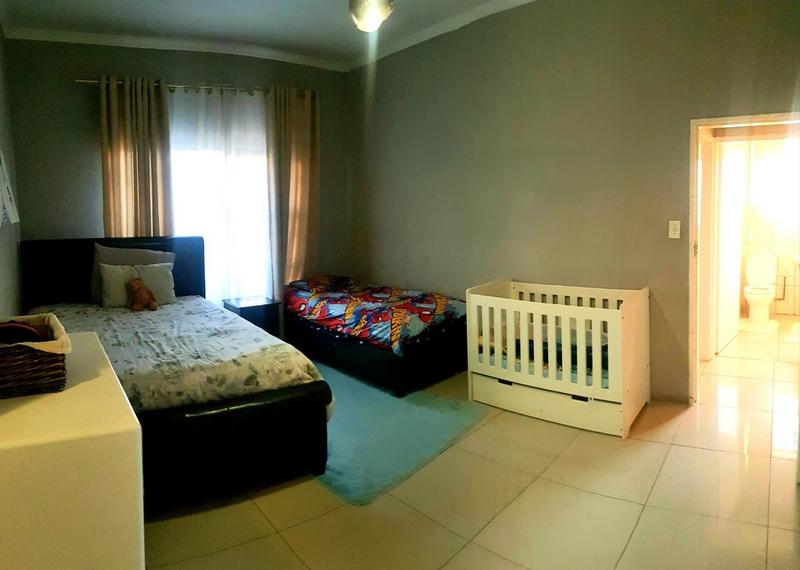 4 Bedroom Property for Sale in Philip Nel Park Gauteng