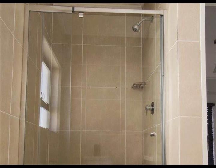 2 Bedroom Property for Sale in Greenstone Crest Gauteng