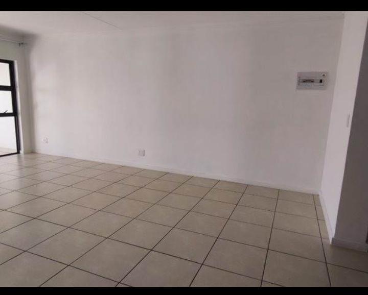 2 Bedroom Property for Sale in Greenstone Crest Gauteng