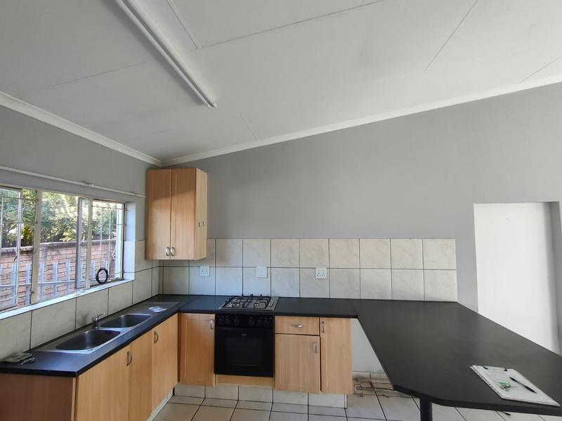 To Let 2 Bedroom Property for Rent in Doornpoort Gauteng
